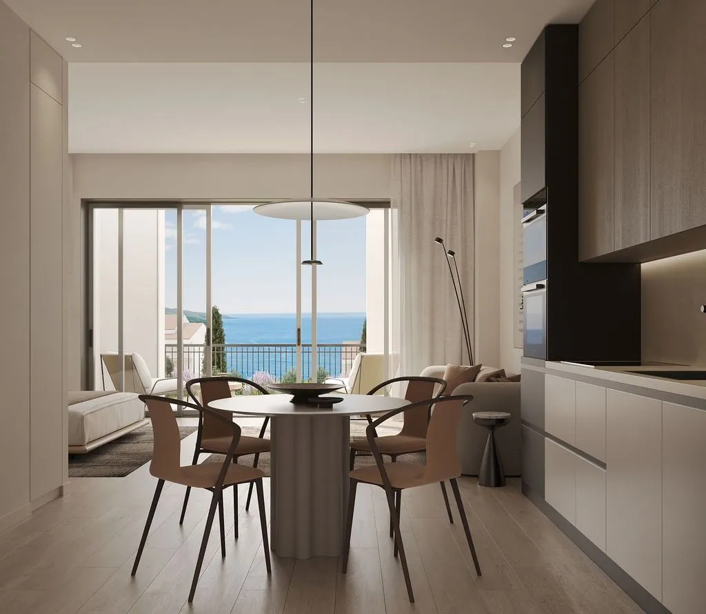Prodaja, četvorosoban stan, 138m², Tivat, Crna Gora