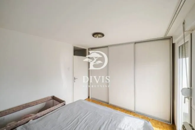 Sale, four bedroom apartment, 121m², Novi Beograd Blok 28, Novi Beograd Sve Podlokacije