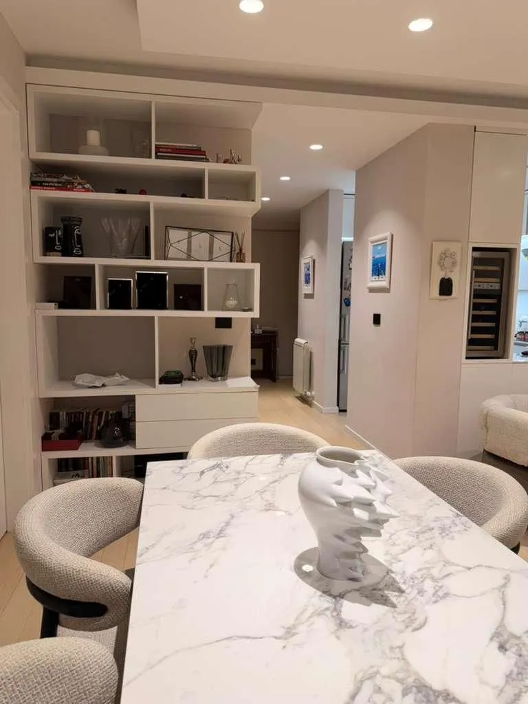 Rent, three bedroom apartment, 103m², Stari Grad, Beograd