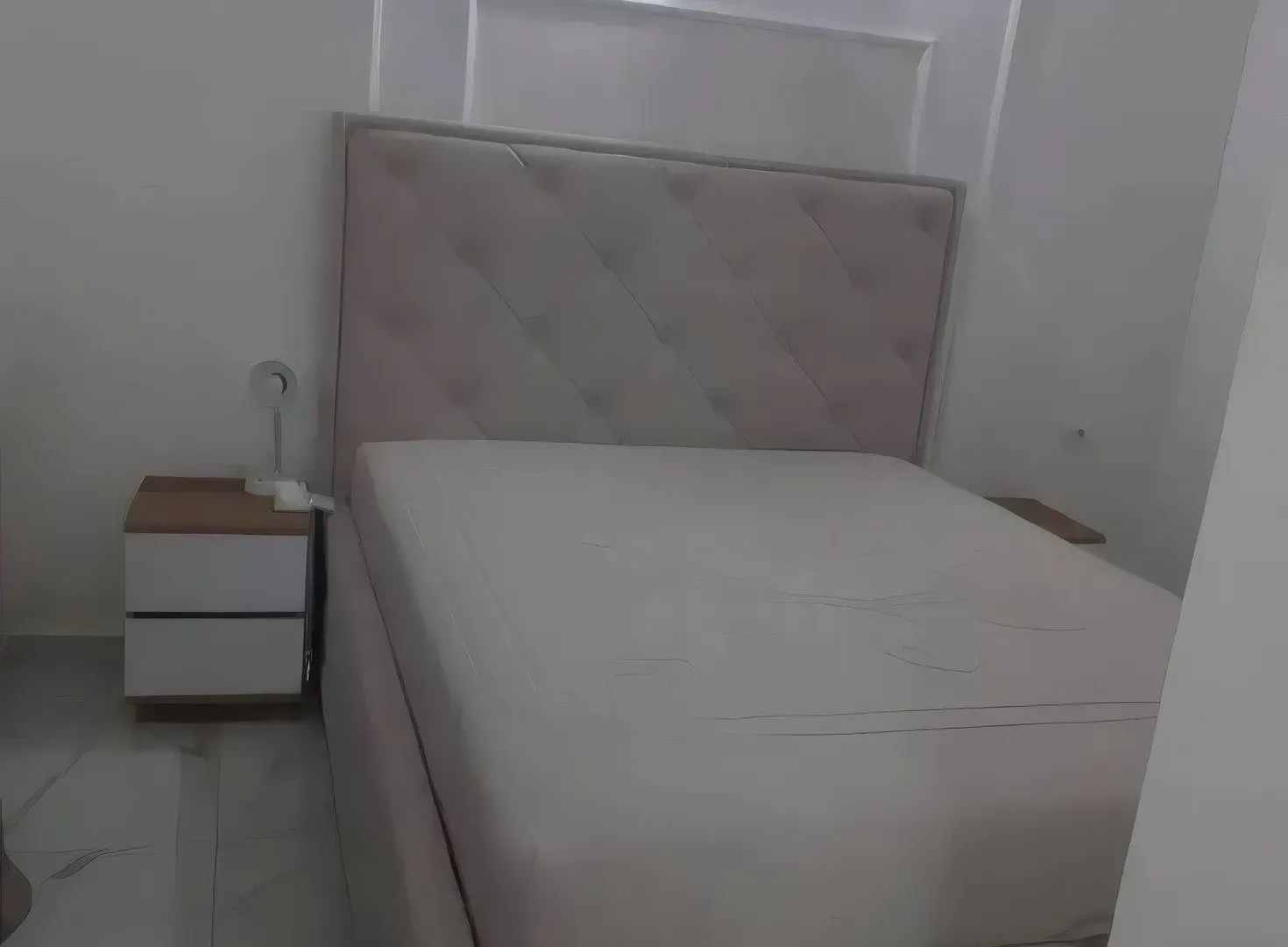 Izdavanje, dvosoban stan, 60m², Centar, Budva