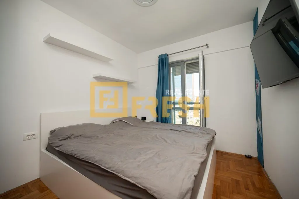 Izdavanje, trosoban stan, 80m², City Kvart, Podgorica