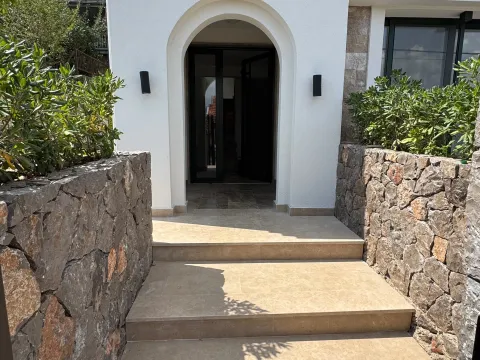Prodaja, trosoban stan, 72m², Radovići, Tivat - image 16