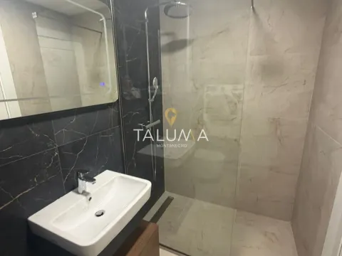 Rent, one bedroom apartment, 50m², Tološi, Podgorica - image 4