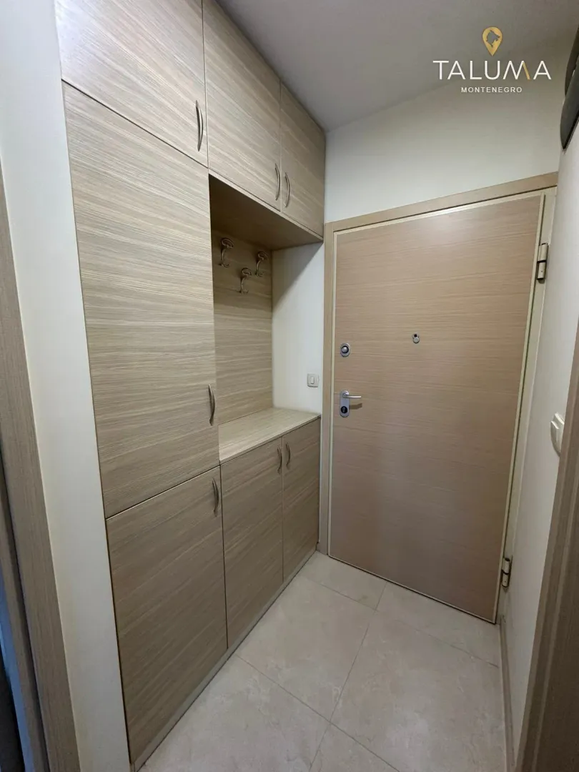 Izdavanje, jednosoban stan, 47m², City Kvart, Podgorica