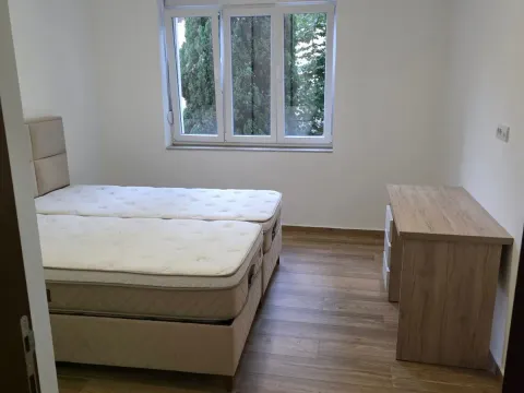 Prodaja, dvosoban stan, 68m², Centar, Podgorica - image 18
