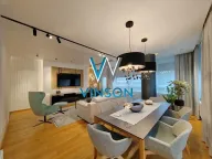 Izdavanje, četvorosoban stan, 115m², Centar, Novi Sad - image 9