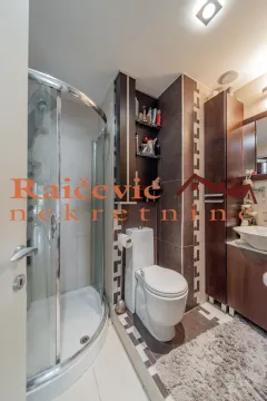 Sale, four bedroom apartment, 103m², Savski Venac, Beograd - image 9