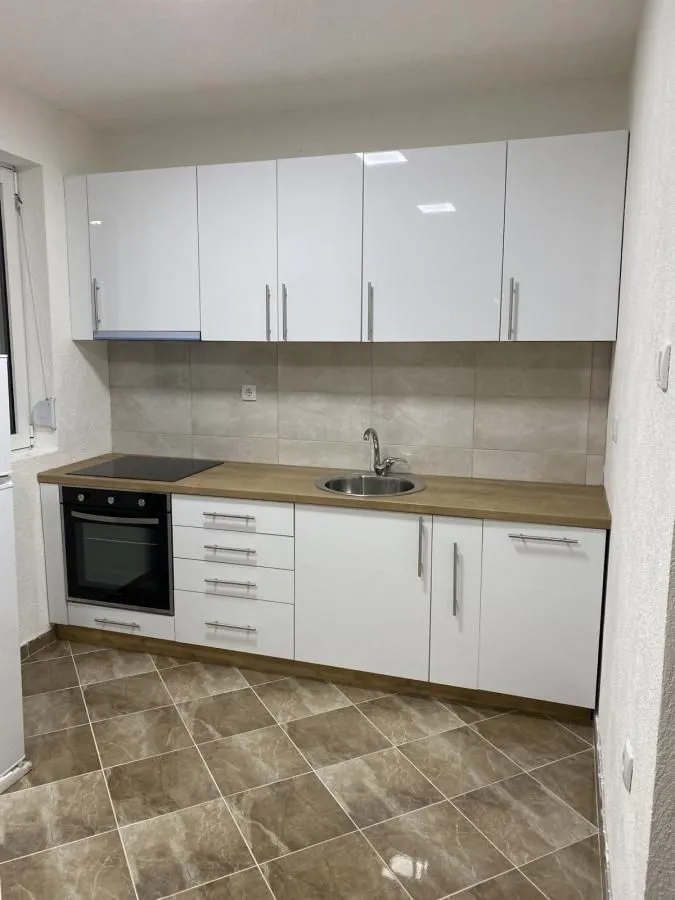 Rent, one bedroom apartment, 38m², Niš, Srbija