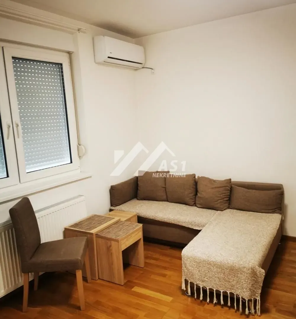 Izdavanje, jednosoban stan, 32m², Telep, Novi Sad Sve Podlokacije