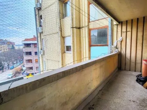 Prodaja, trosoban stan, 89m², Medijana, Niš - image 2