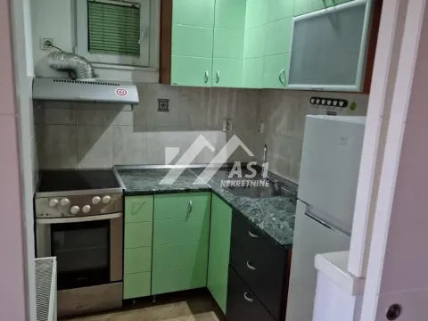 Izdavanje, dvosoban stan, 52m², Bulevar Evrope, Novi Sad Sve Podlokacije - image 4