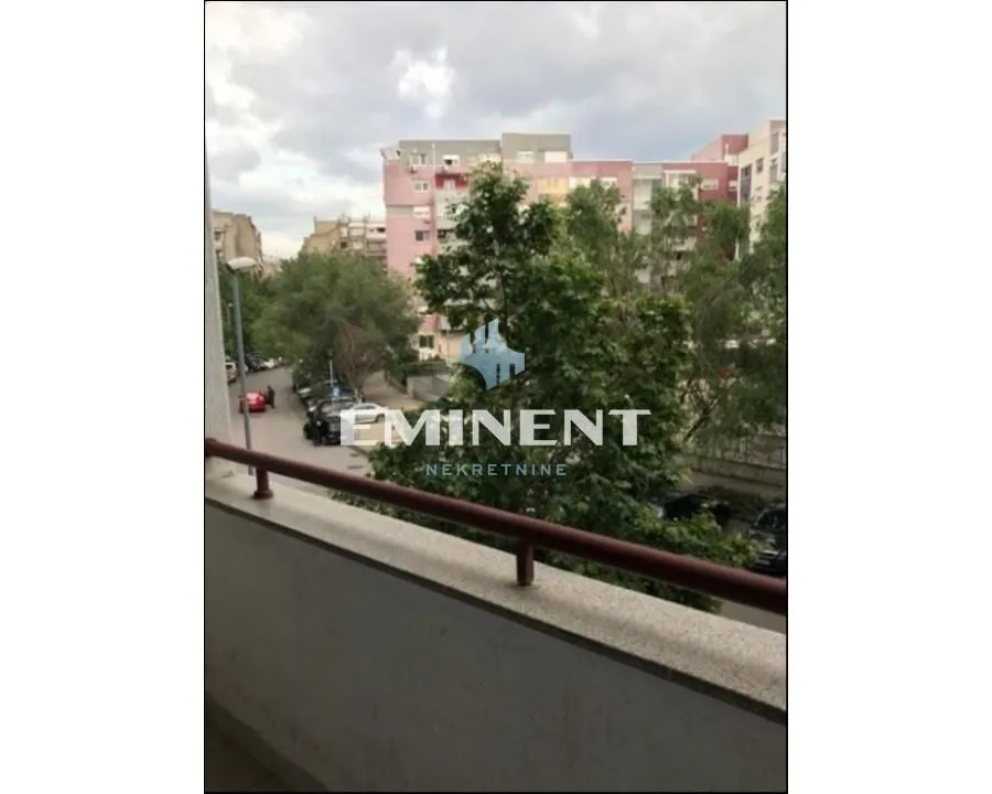Rent, three bedroom apartment, 84m², Novi Beograd Blok 22, Novi Beograd Sve Podlokacije