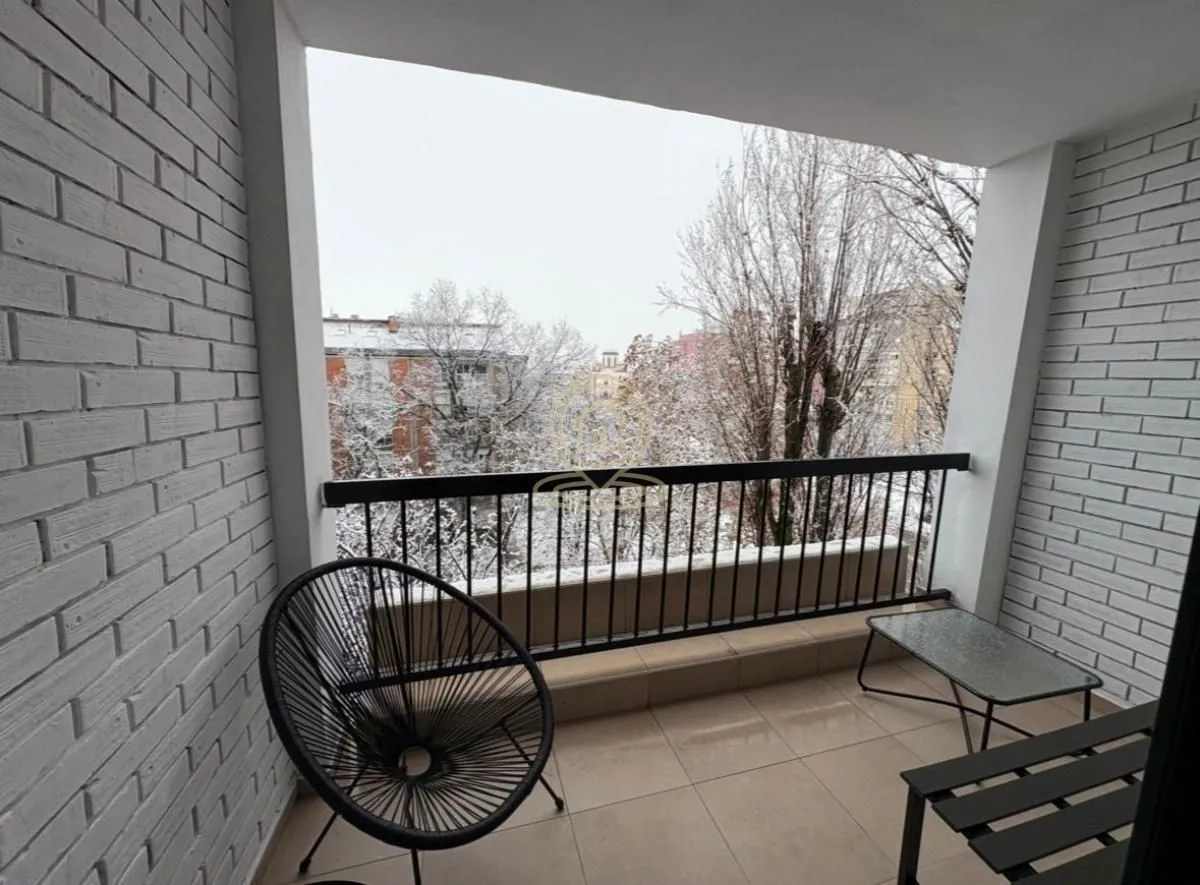 Prodaja, četvorosoban stan, 66m², Novo naselje, Novi Sad