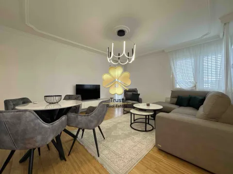 Izdavanje, trosoban stan, 90m², Obala Morače, Podgorica - image 2