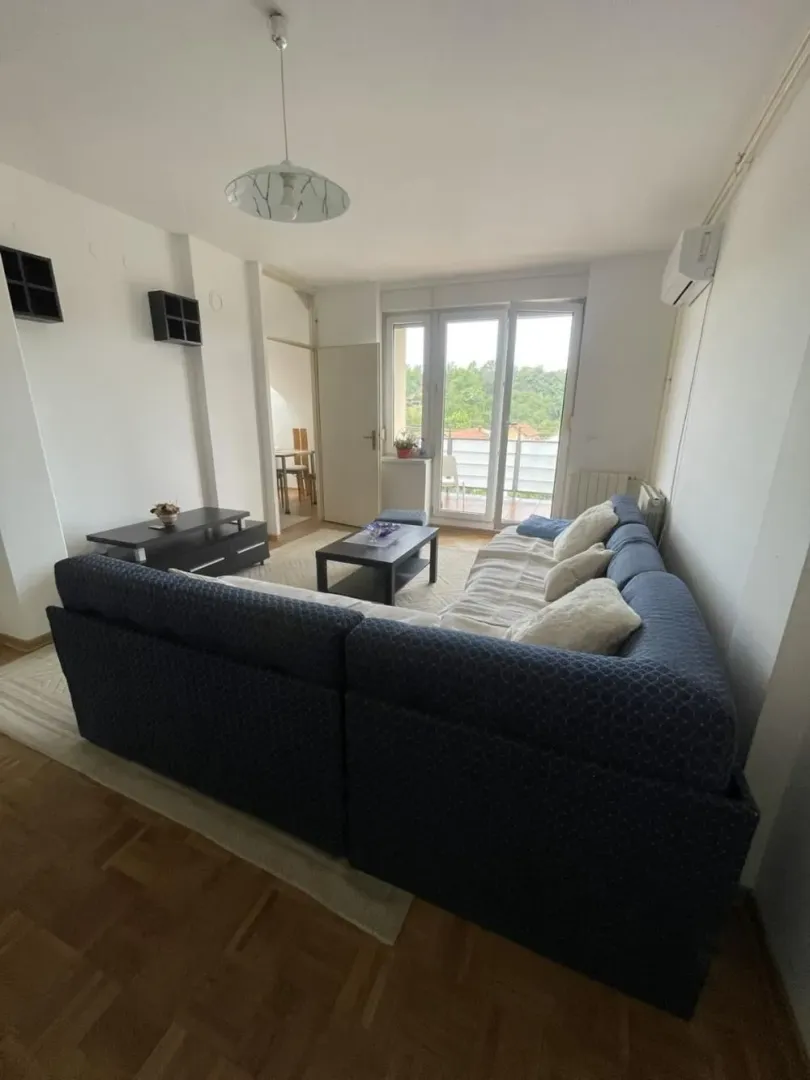 Izdavanje, trosoban stan, 70m², Novi Beograd Blok 62, Novi Beograd Sve Podlokacije