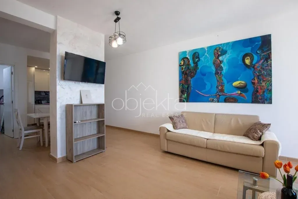 Rent, two bedroom apartment, 64m², Tivat, Crna Gora