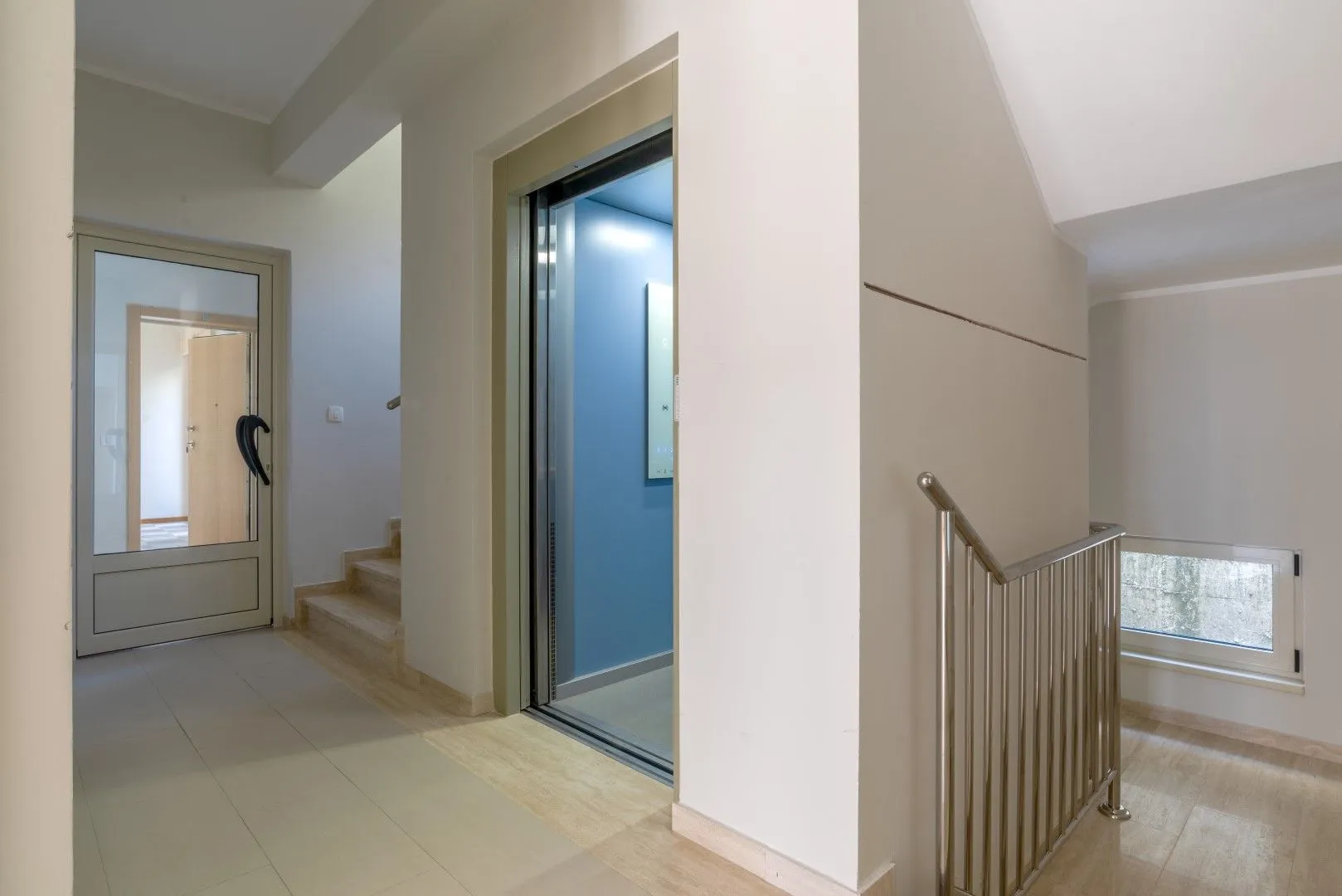 Prodaja, stan, 120m², Kotor, Crna Gora