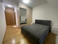 Izdavanje, četvorosoban stan, 110m², Vračar Hram, Vračar Sve Podlokacije - image 8