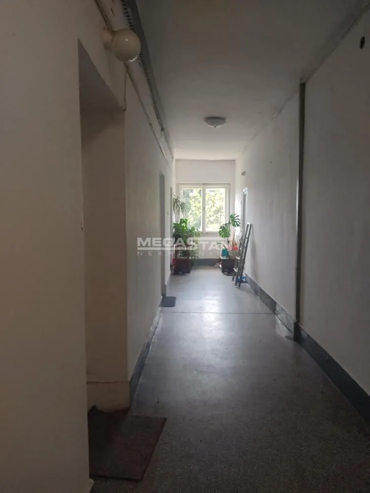 Rent, apartment, 18m², Kanarevo Brdo, Beograd