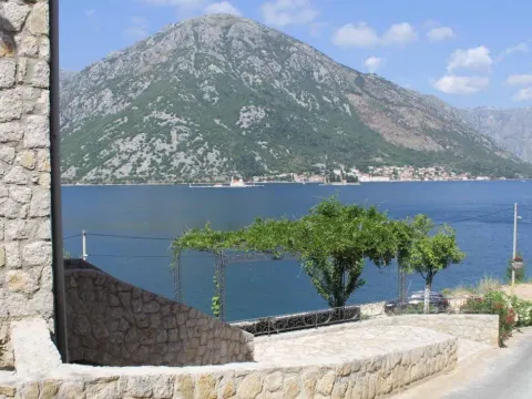 Prodaja, kuća, 235m², Kostanjica, Kotor - image 7