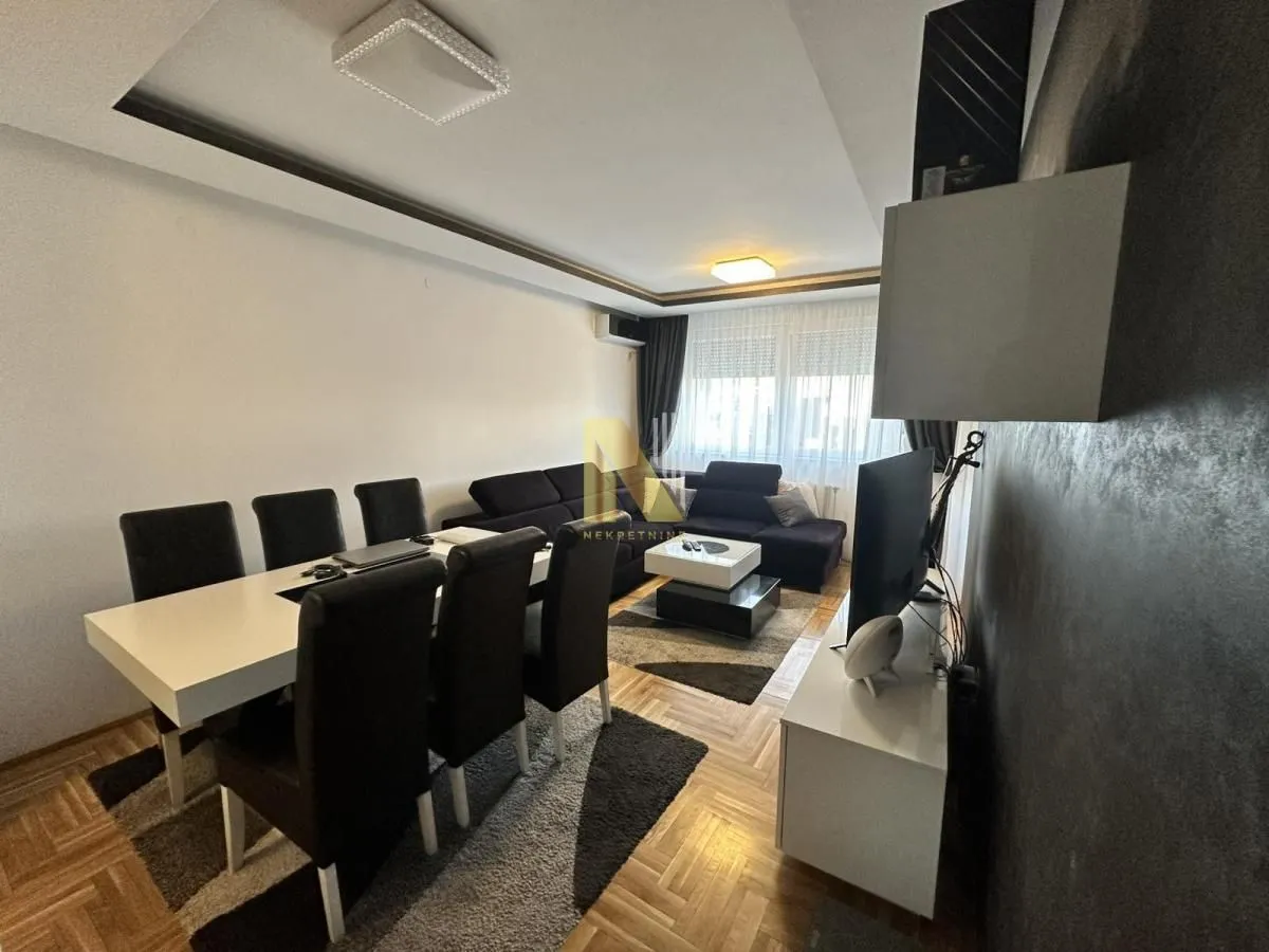 Prodaja, dvosoban stan, 55m², Bulevar patrijarha Pavla, Novi Sad Sve Podlokacije