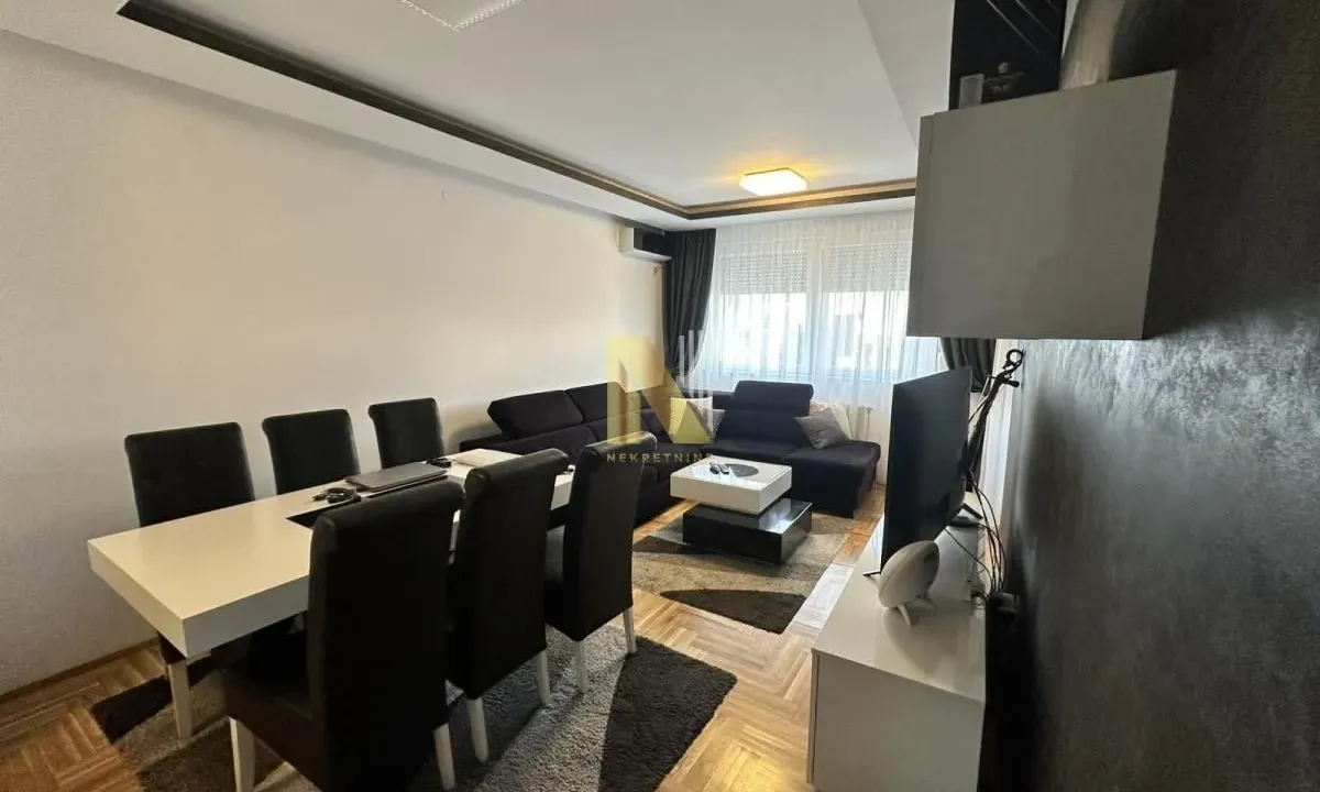 Sale, two bedroom apartment, 55m², Bulevar patrijarha Pavla, Novi Sad Sve Podlokacije