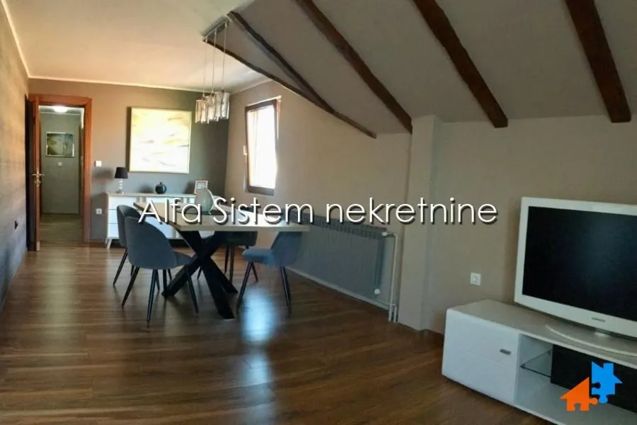 Rent, two bedroom apartment, 80m², Filmski Grad, Beograd