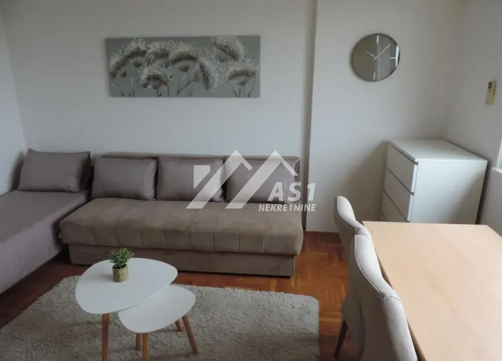 Rent, apartment, 28m², Bulevar Evrope, Novi Sad Sve Podlokacije