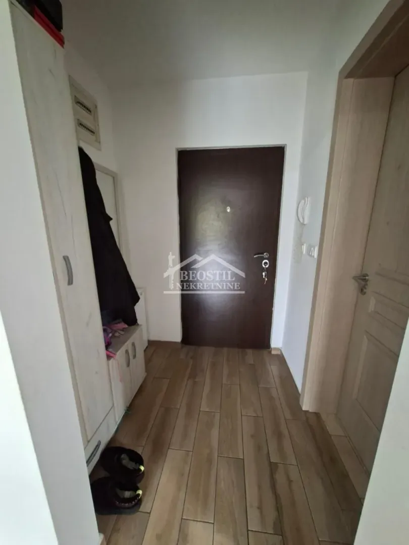 Prodaja, dvosoban stan, 62m², Zemun Gornji Grad, Zemun Sve Podlokacije