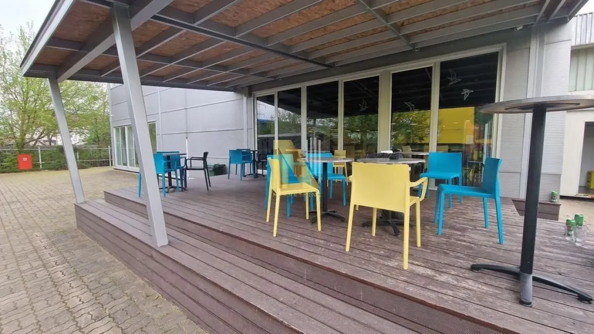 Rent, office space, 1050m², Novo naselje, Novi Sad