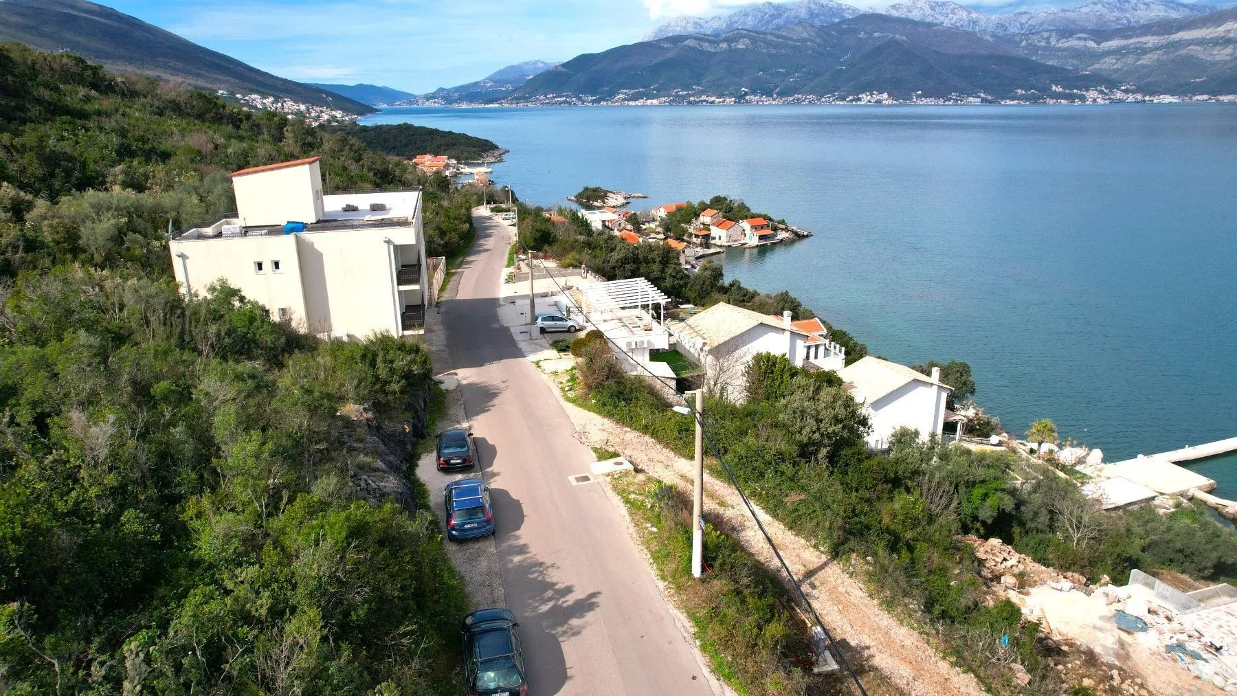 Prodaja, plac, 2300m², Radovići, Tivat