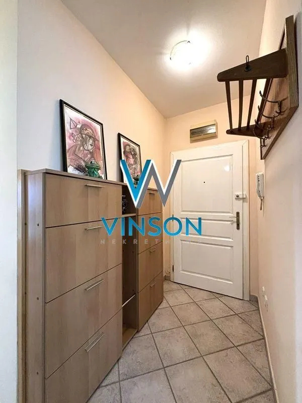 Izdavanje, jednosoban stan, 45m², Grbavica, Novi Sad Sve Podlokacije
