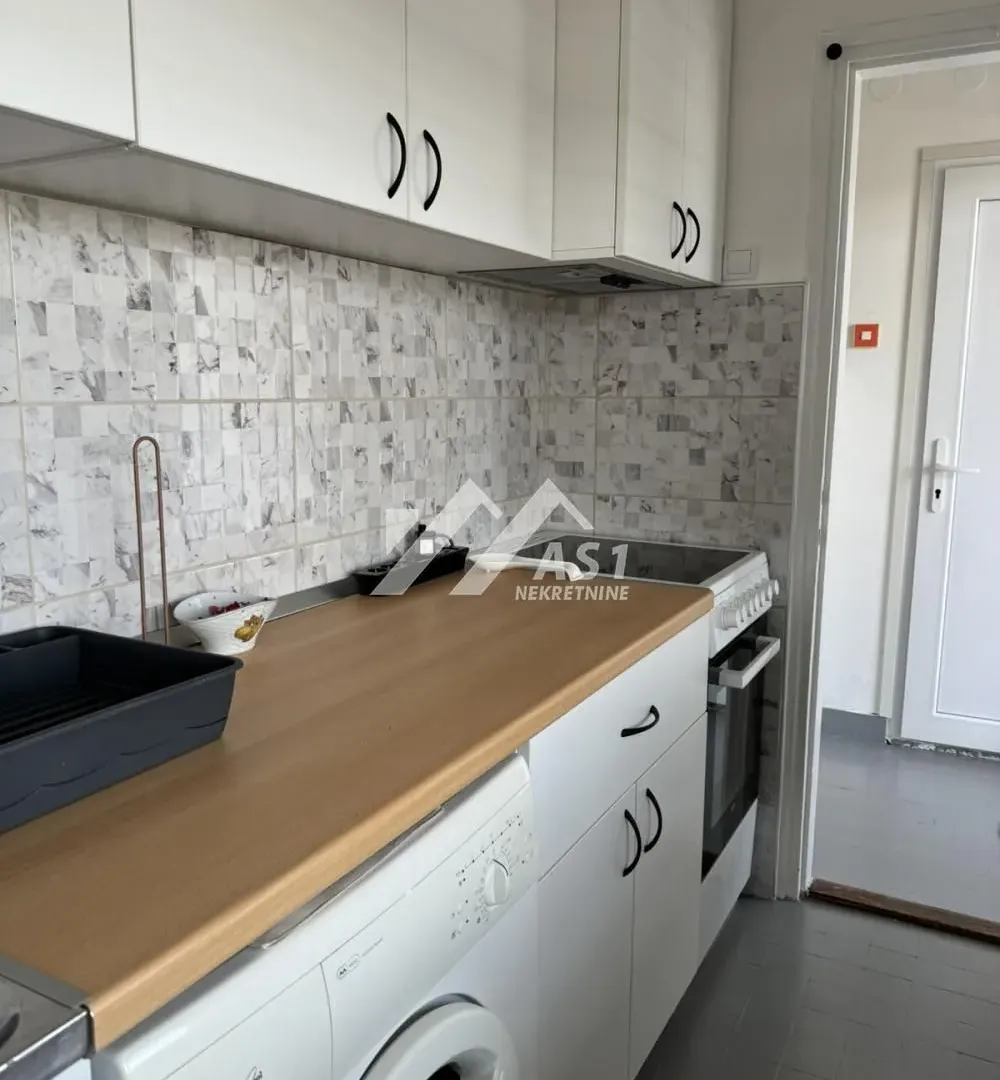 Izdavanje, stan, 30m², Novi Sad Sve Podlokacije, Novi Sad