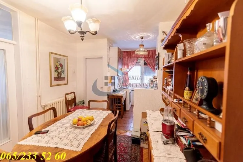 Sale, three bedroom apartment, 88m², Lipov Lad, Zvezdara Sve Podlokacije