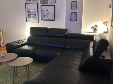 Izdavanje, jednosoban stan, 52m², City Kvart, Podgorica - image 1