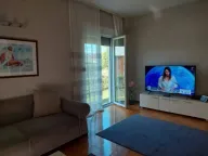 Izdavanje, kuća, 120m², Tološi, Podgorica - image 4