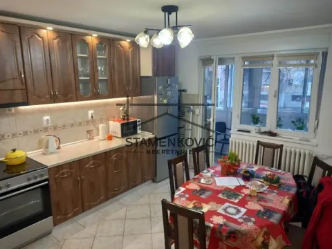 Prodaja, dvosoban stan, 65m², Detelinara, Novi Sad Sve Podlokacije - image 2