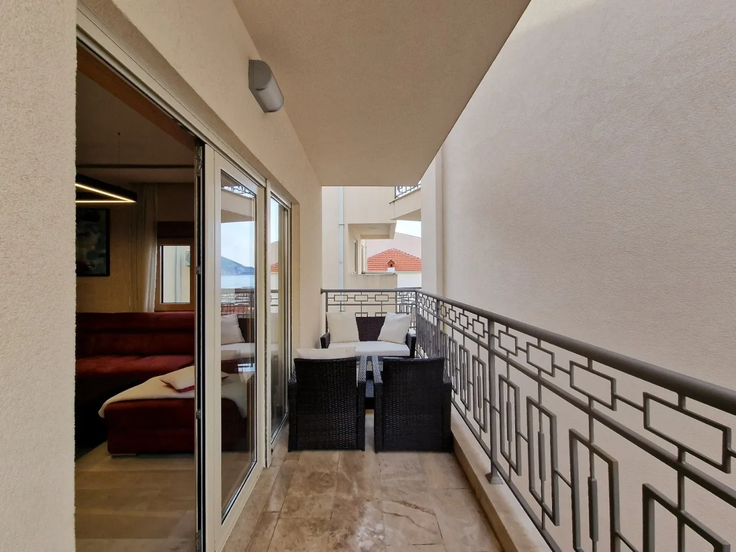 Rent, two bedroom apartment, 68m², Pržno, Budva