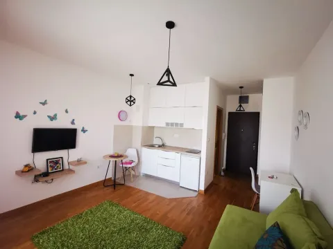 Rent, apartment, 26m², City Kvart, Podgorica - image 1