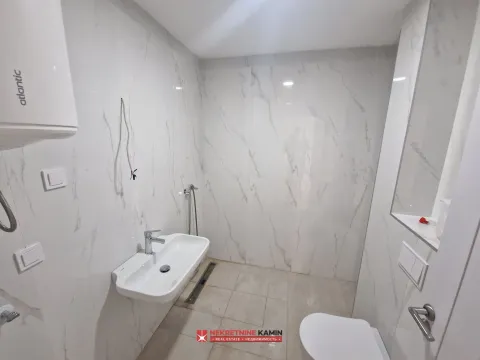 Prodaja, dvosoban stan, 74m², Bečići, Budva - image 3