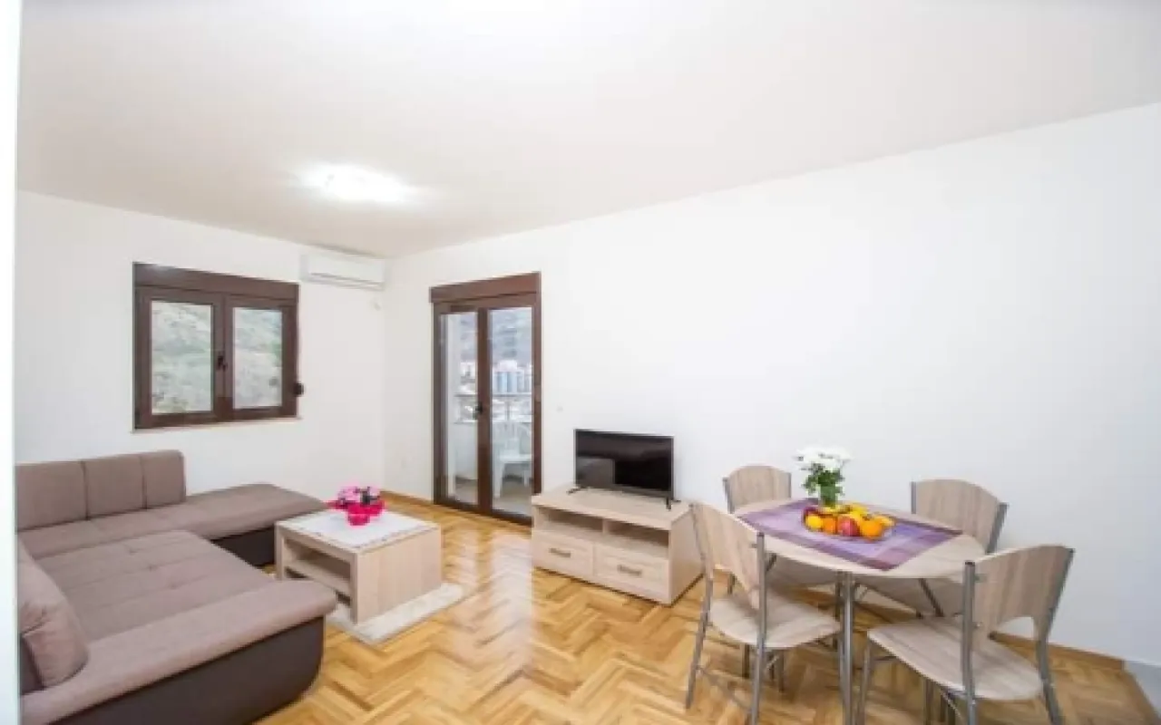 Sale, one bedroom apartment, 47m², Bečići, Budva