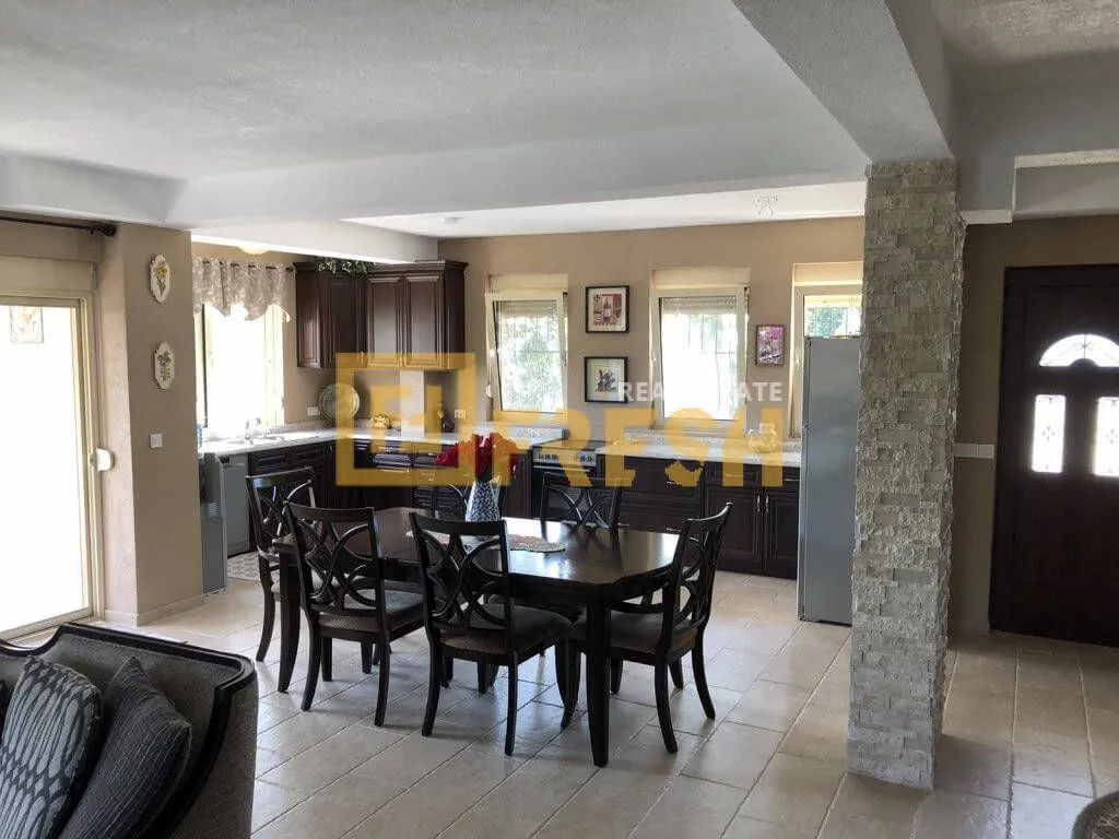 Sale, house, 250m², Ulcinj, Crna Gora