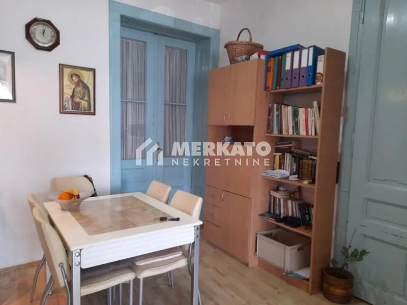 Prodaja, četvorosoban stan, 96m², Centar, Zrenjanin