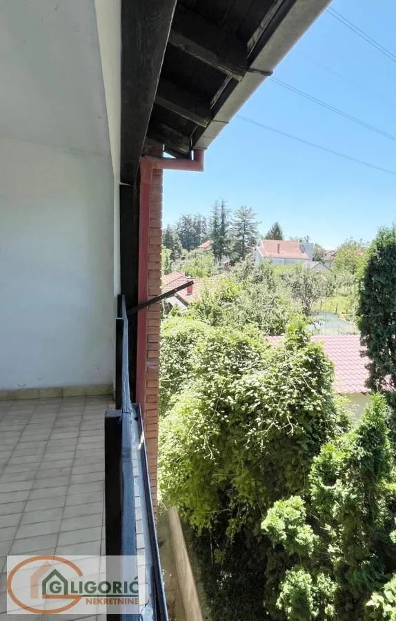 Sale, house, 453m², Sremčica, Beograd