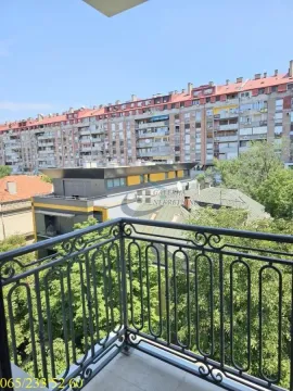 Sale, one bedroom apartment, 40m², Stari Grad, Beograd - image 12