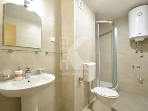 Izdavanje, jednosoban stan, 56m², Stari Aerodrom, Podgorica - image 4