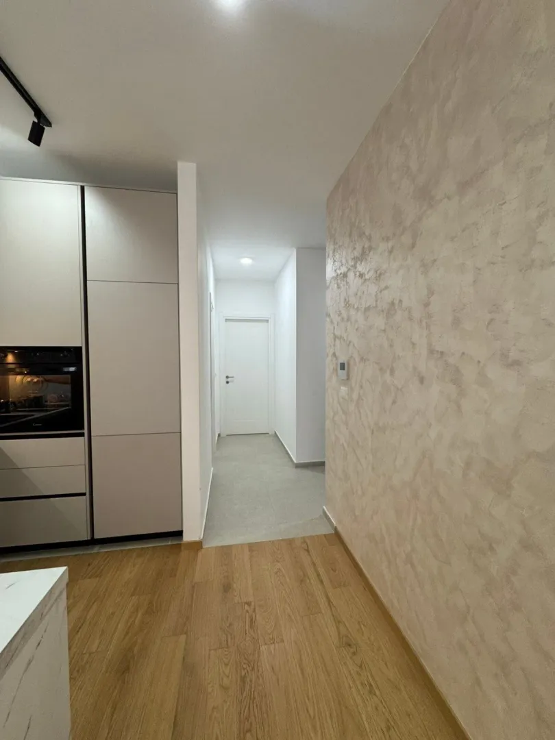 Sale, two bedroom apartment, 71m², Bečići, Budva