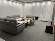 Izdavanje, trosoban stan, 93m², Centar, Novi Sad - image 2