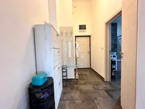 Izdavanje, dvosoban stan, 70m², City Kvart, Podgorica - image 7