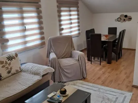 Izdavanje, dvosoban stan, 60m², Doljani, Podgorica - image 8